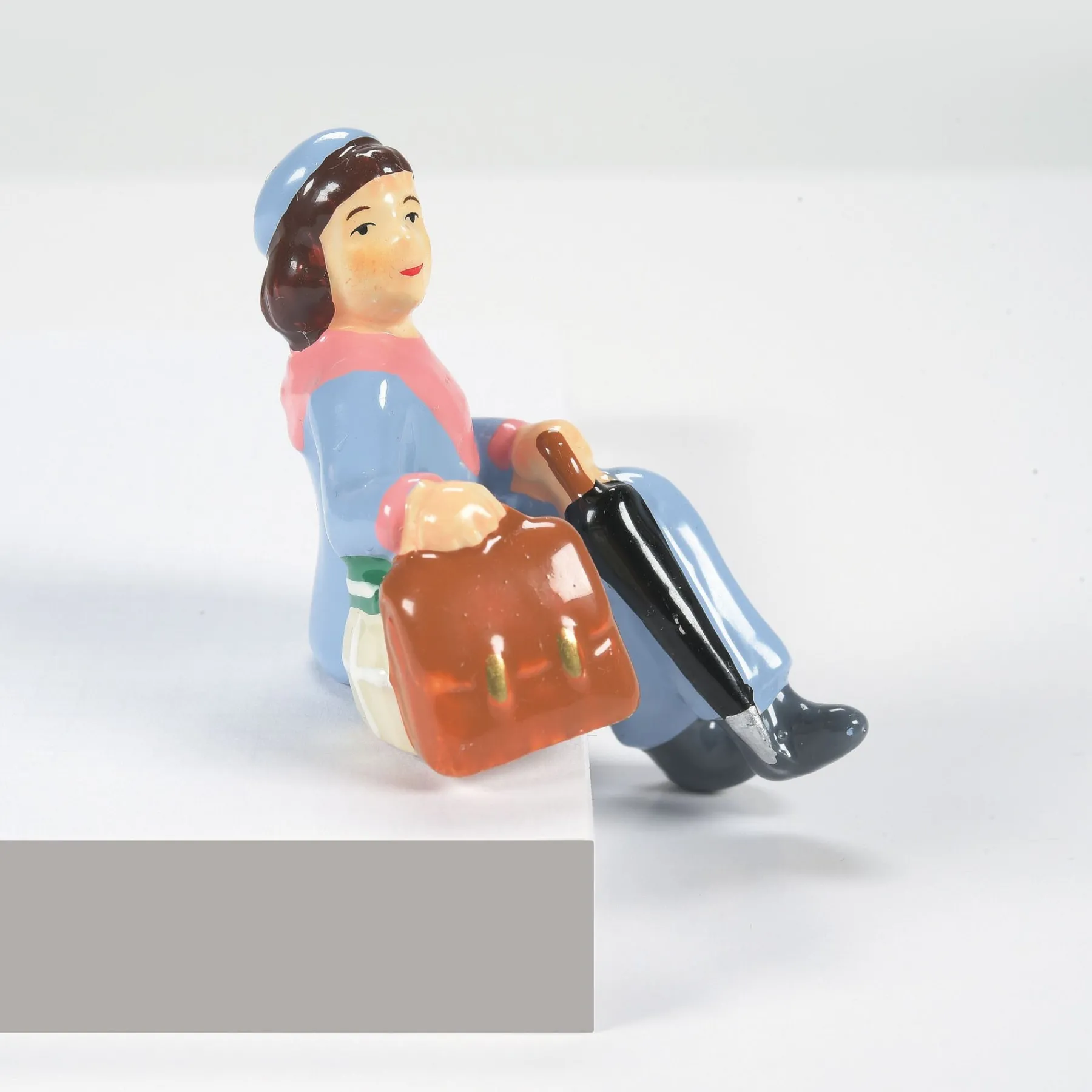 Department 56 The Original Snow Village>Sitting In The Village