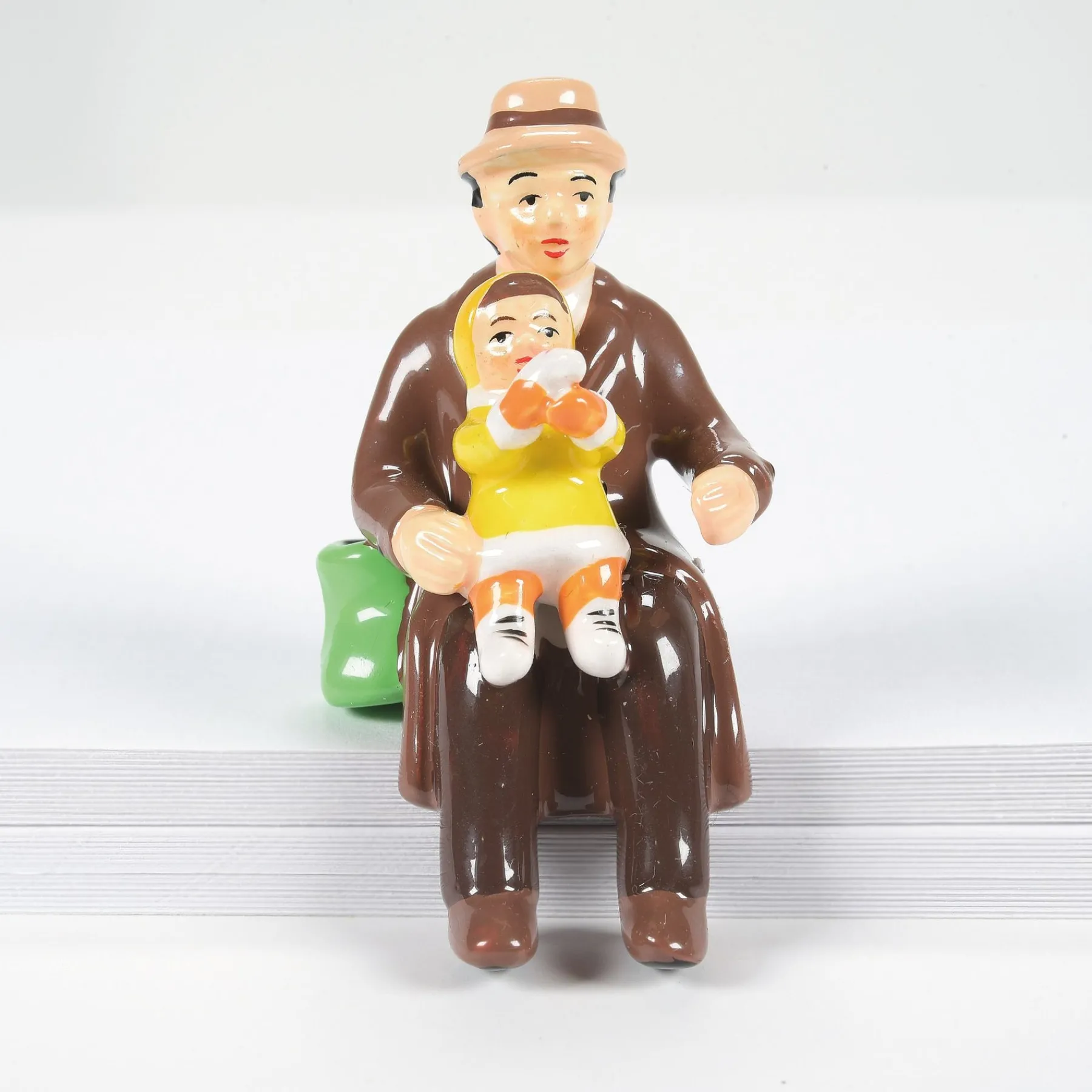 Department 56 The Original Snow Village>Sitting In The Village