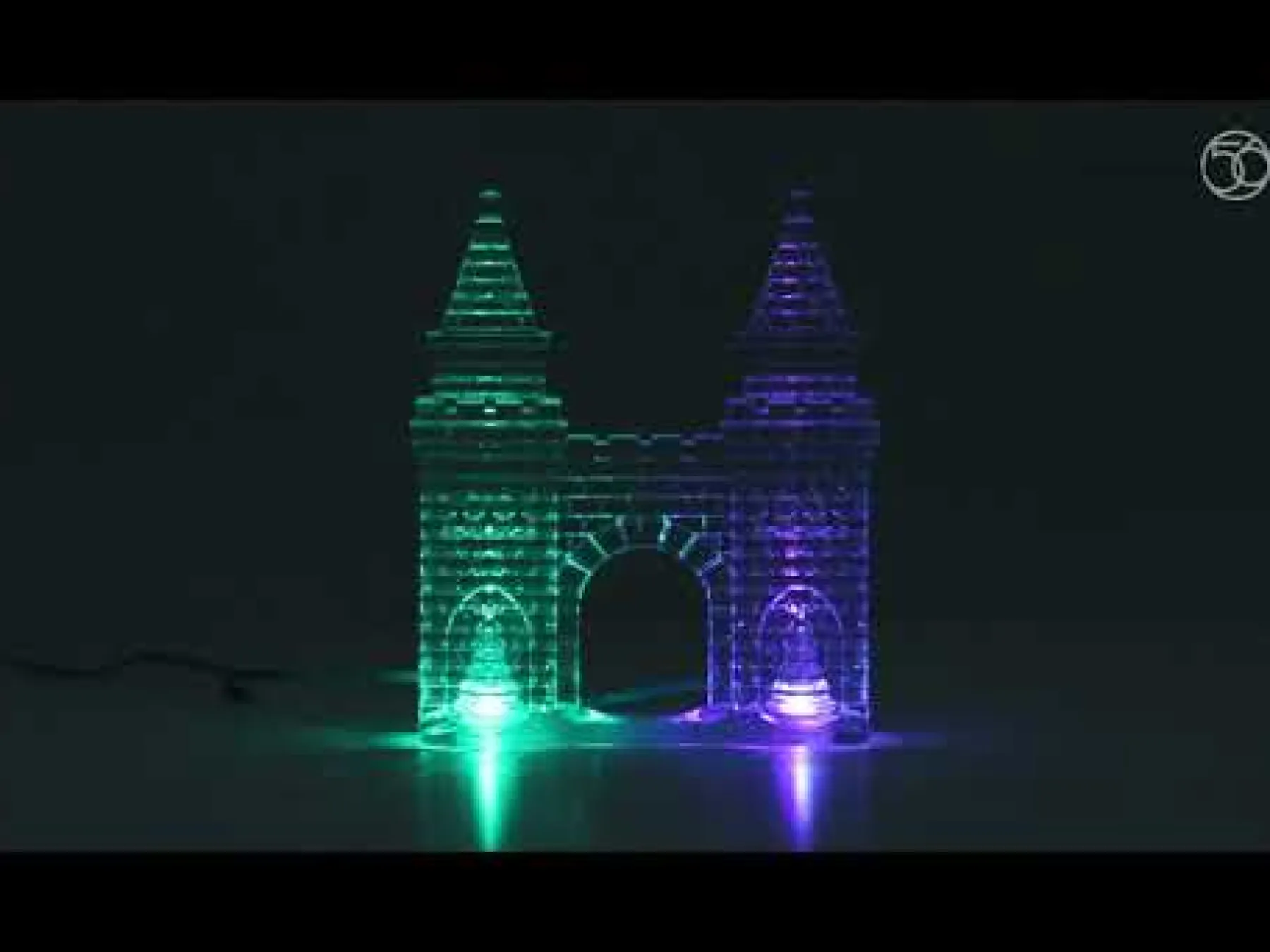 Department 56 Village Accessories>Lit Ice Castle Gate