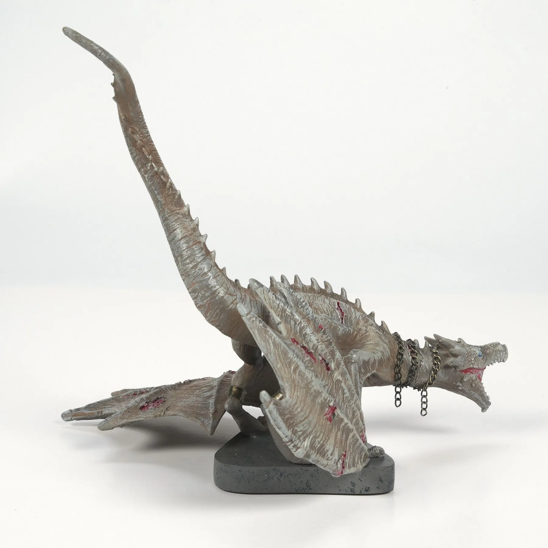 Department 56 Harry Potter™ Village>Ukrainian Ironbelly