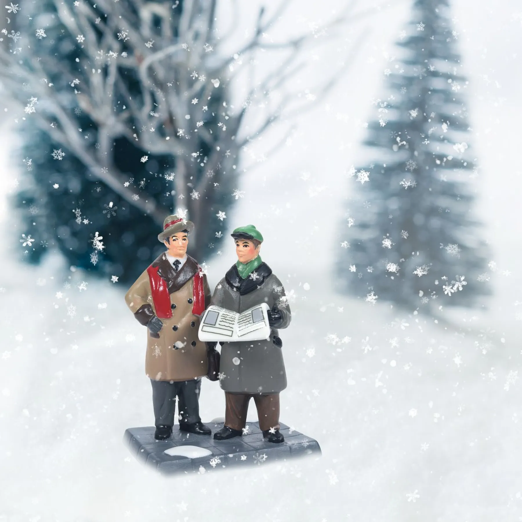 Department 56 Christmas In The City Series>Breaking News