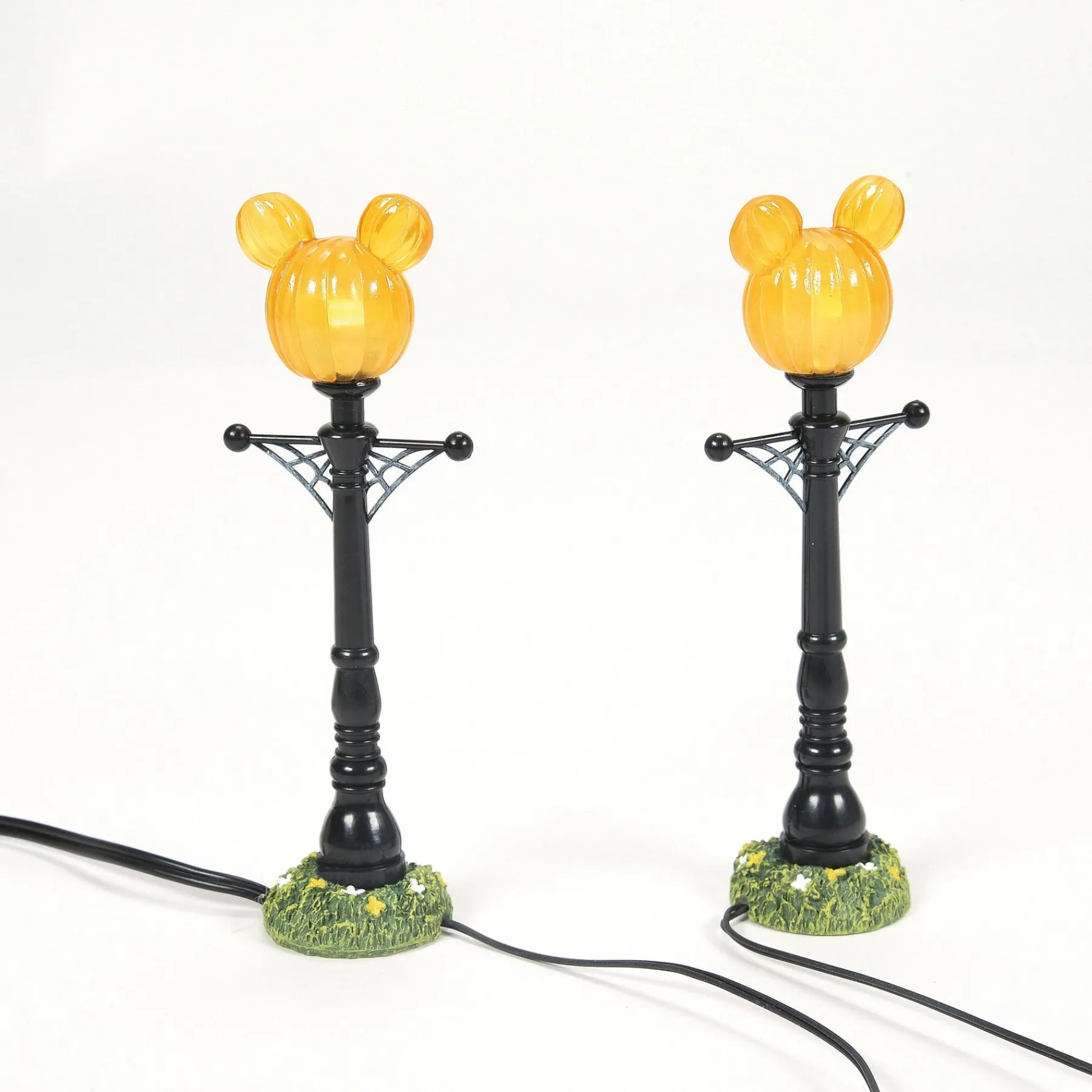 Department 56 Disney Village>Mickey's Pumpkintown St Lights