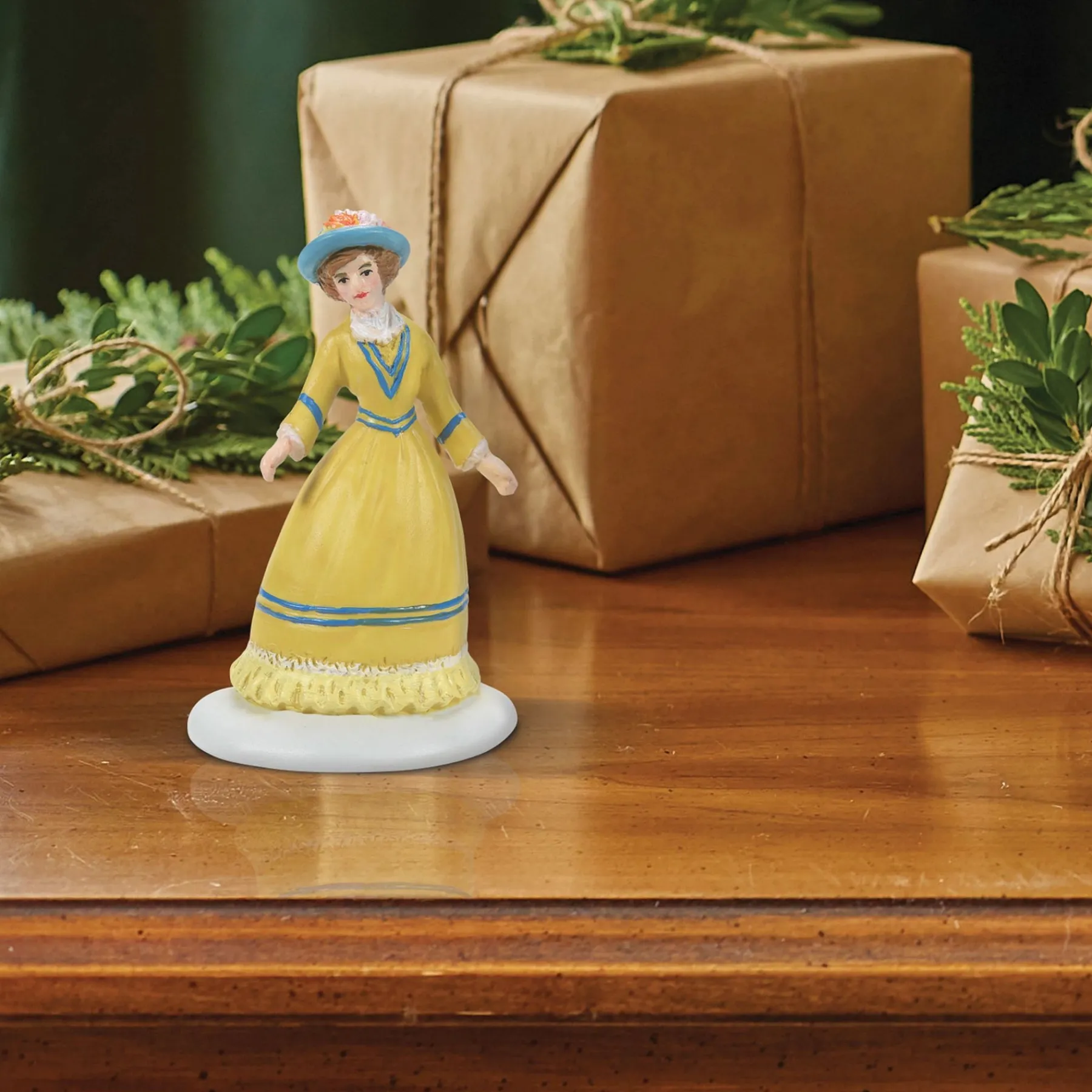 Department 56 Dickens Village Series>I Feel Pretty