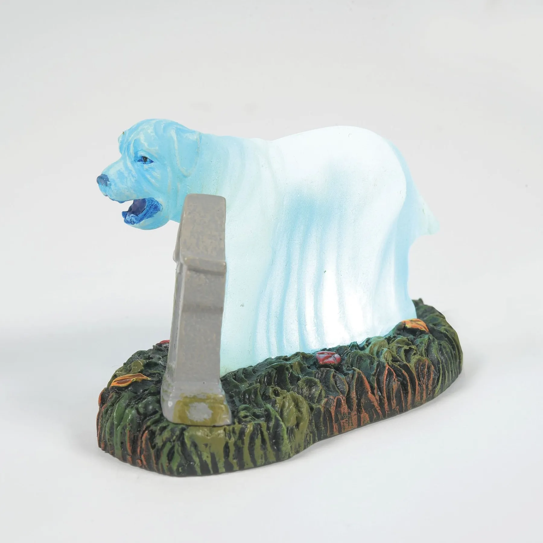 Department 56 Snow Village Halloween>Buddy's Ghost