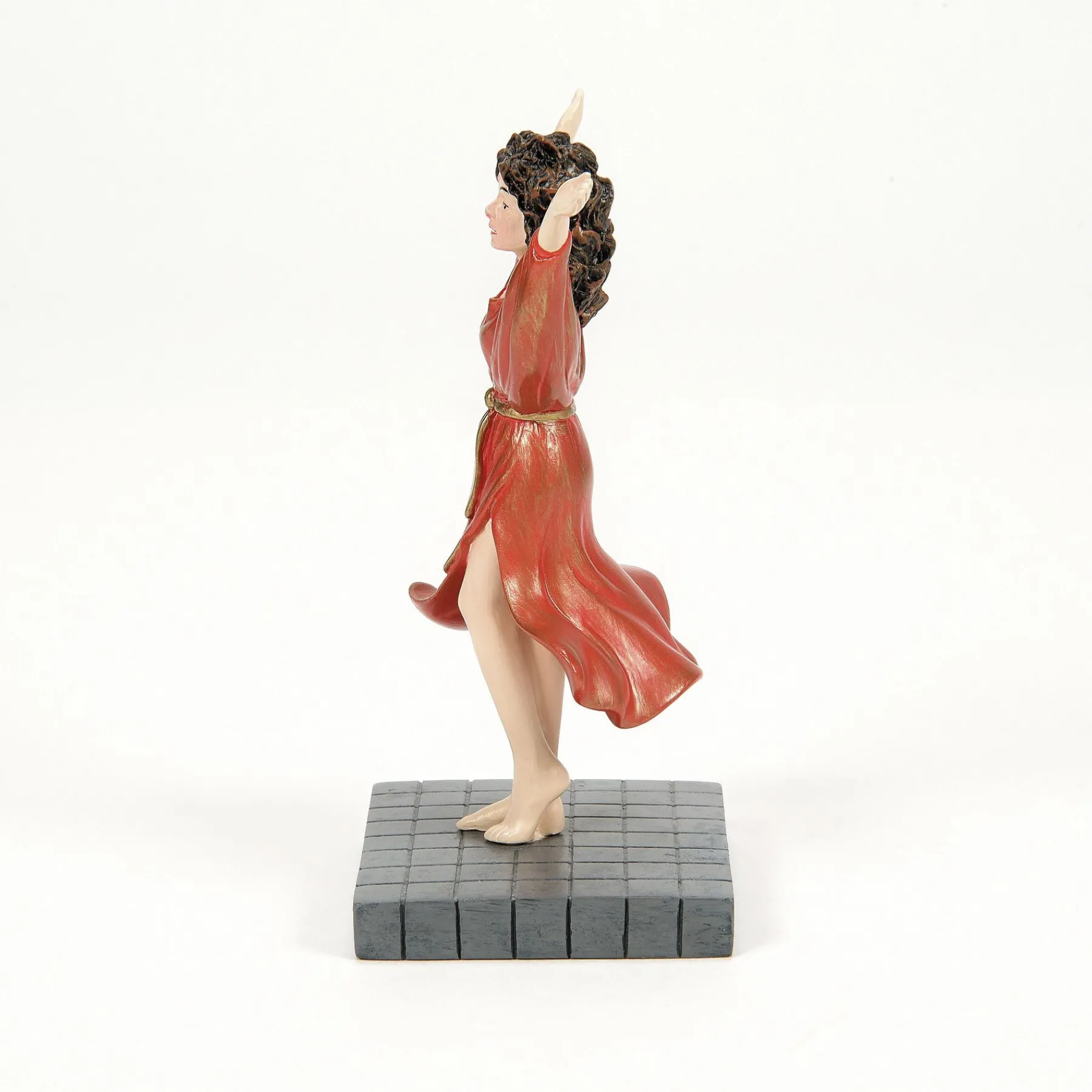 Department 56 Hot Properties Village>Dana Possessed