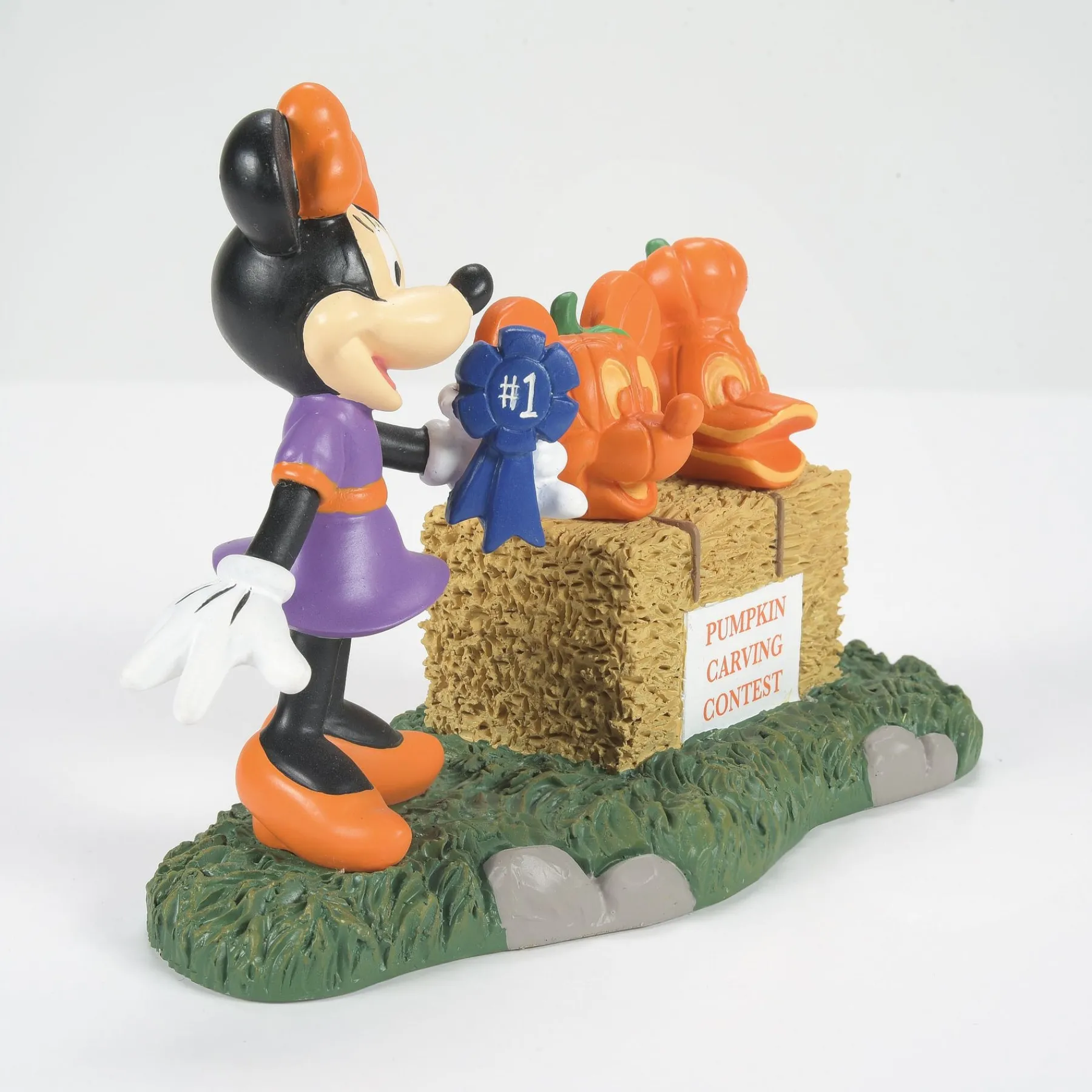 Department 56 Disney Village>Minnie Picks A Winner