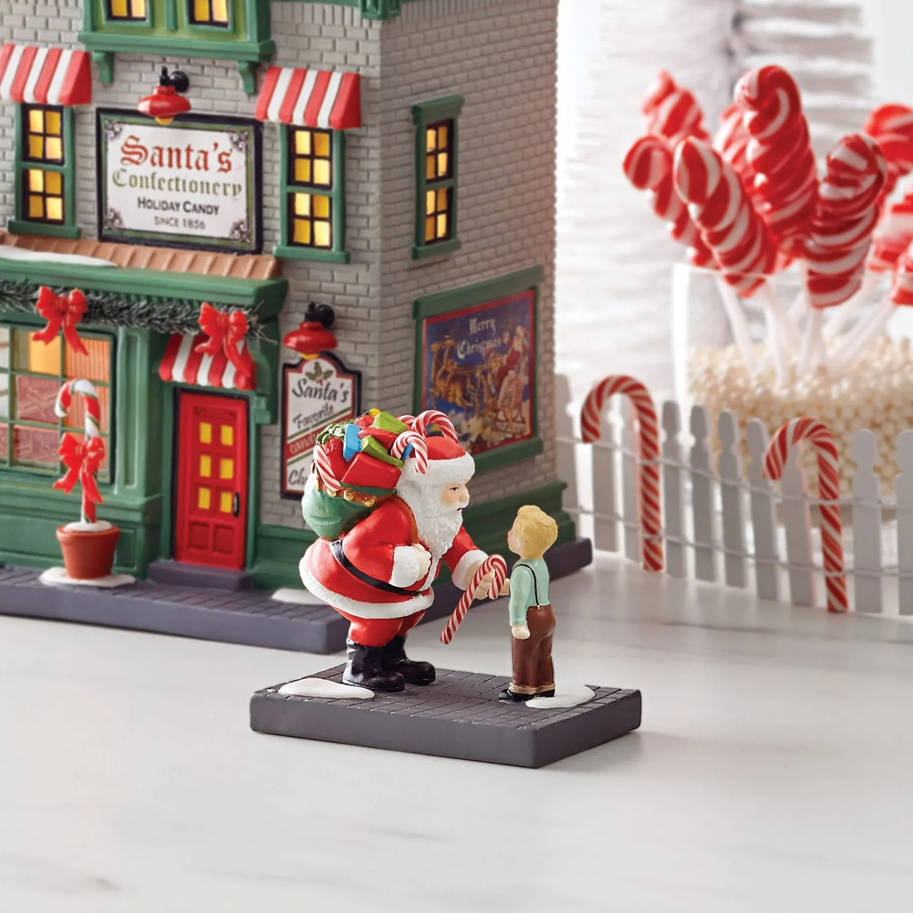 Department 56 Christmas In The City Series>Sharing The Sweetness