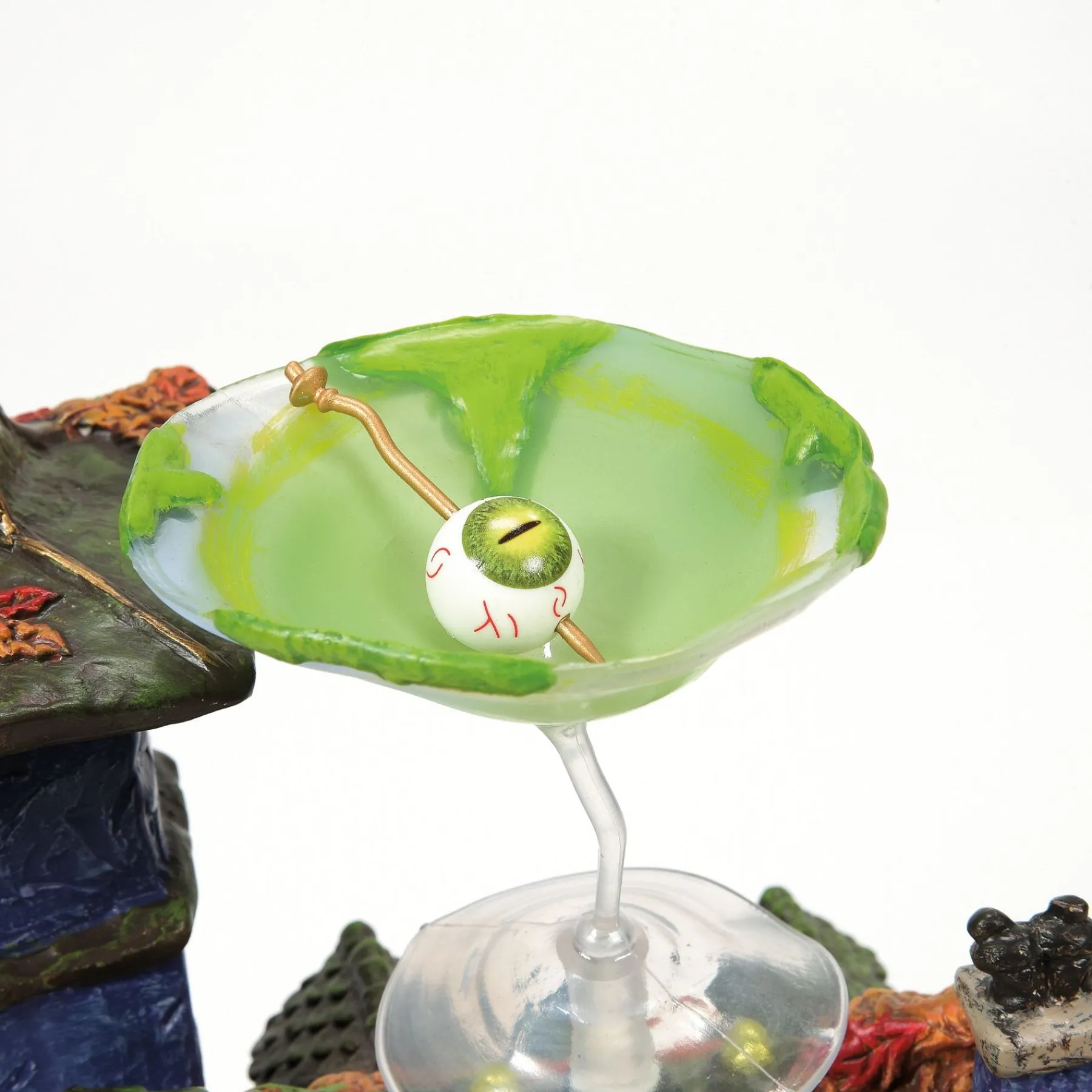 Department 56 Snow Village Halloween>Monstertini's Nightclub