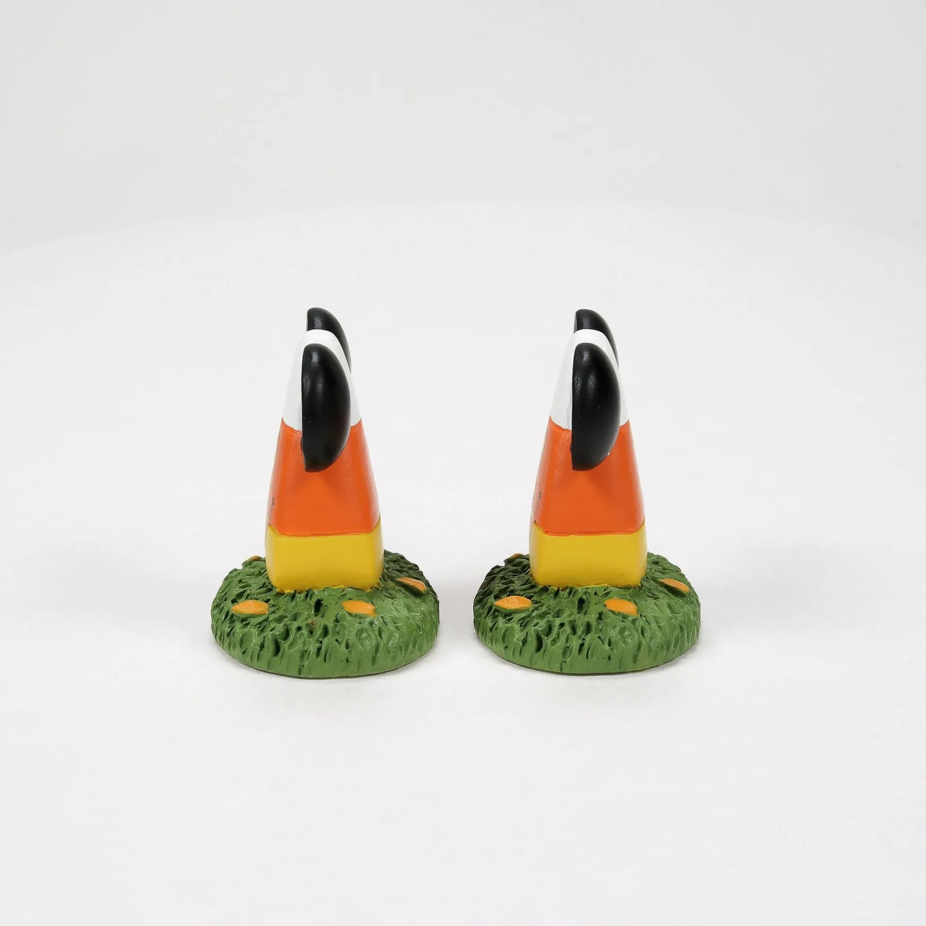 Department 56 Disney Village>Candy Corn Topiaries S/2