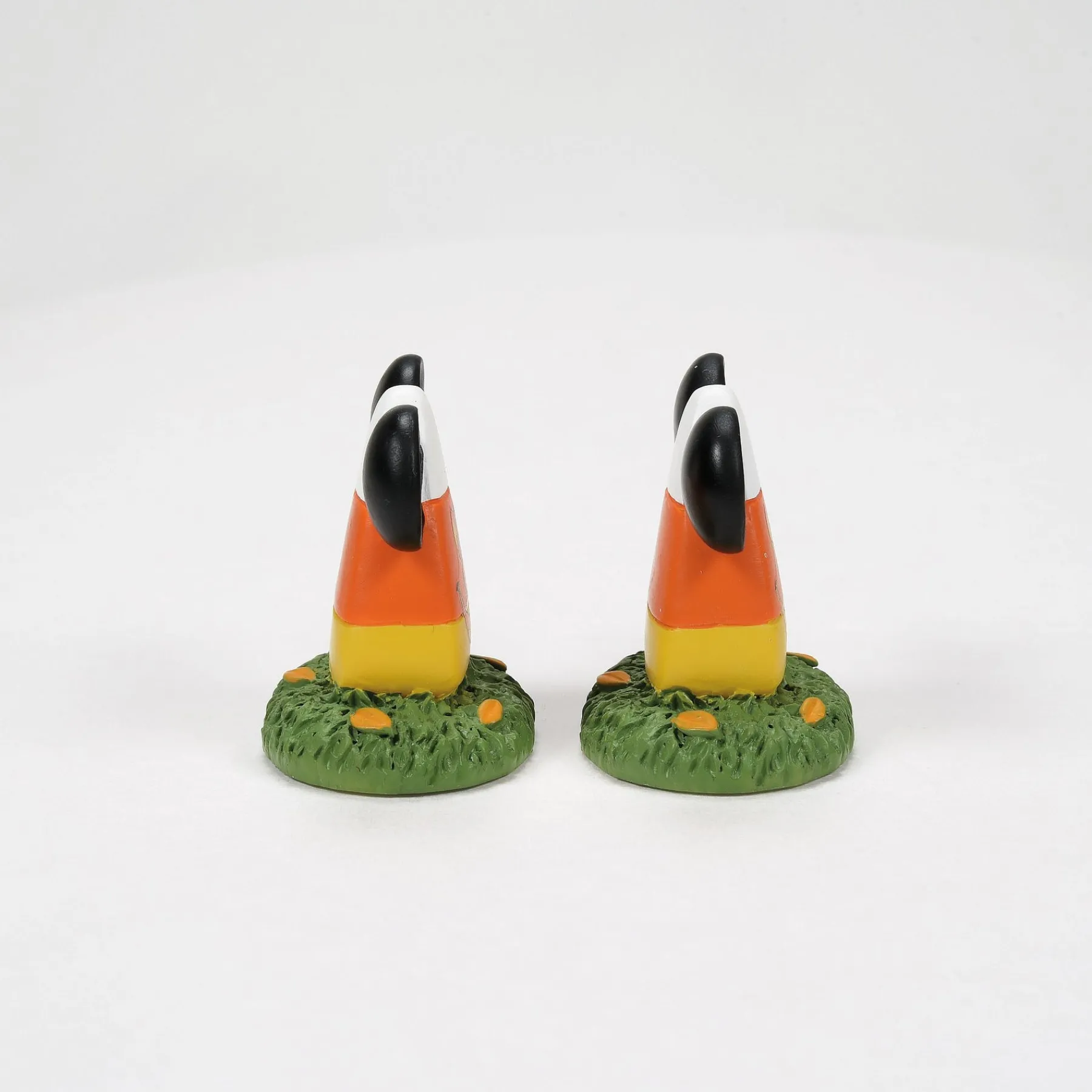 Department 56 Disney Village>Candy Corn Topiaries S/2