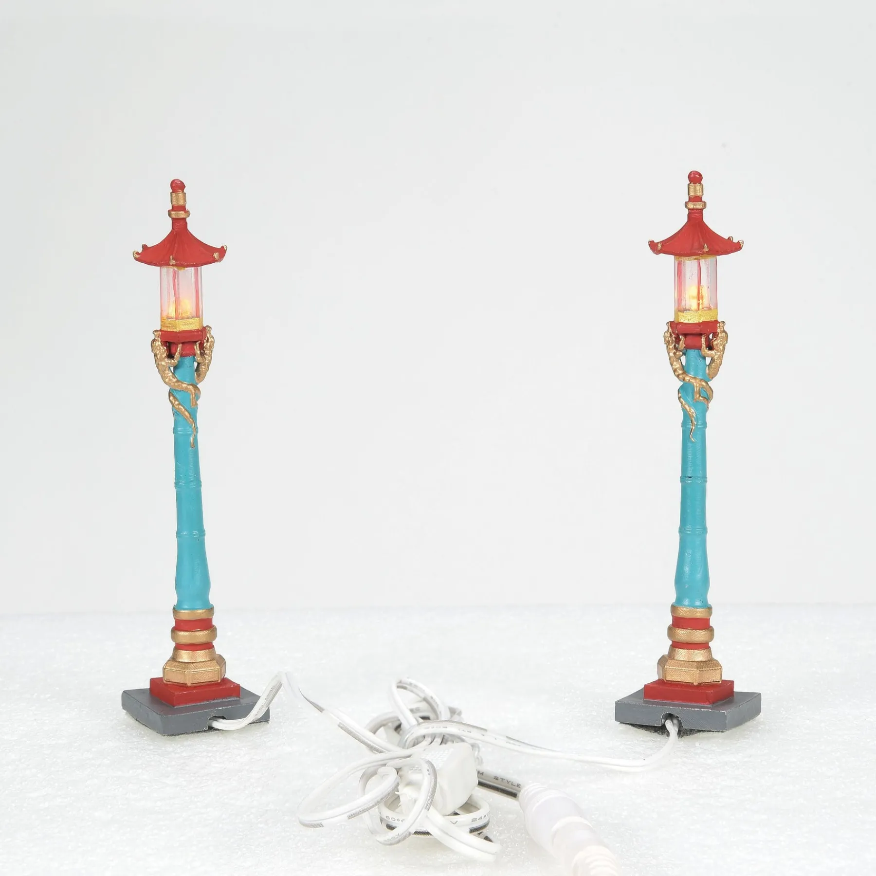 Department 56 Christmas In The City Series>Chinatown Post Lamps S/2