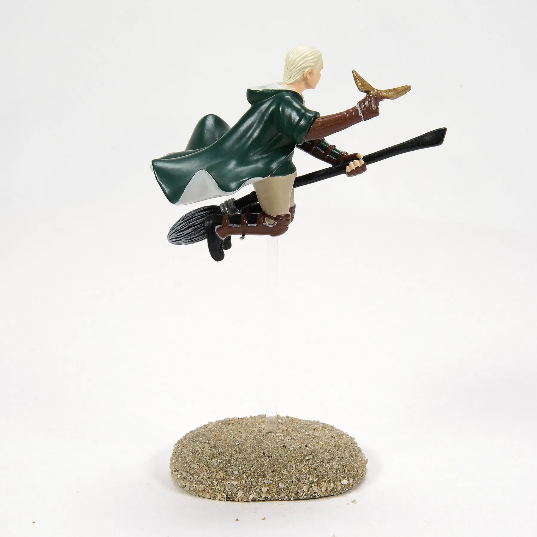 Department 56 Harry Potter™ Village>The Seekers S/2